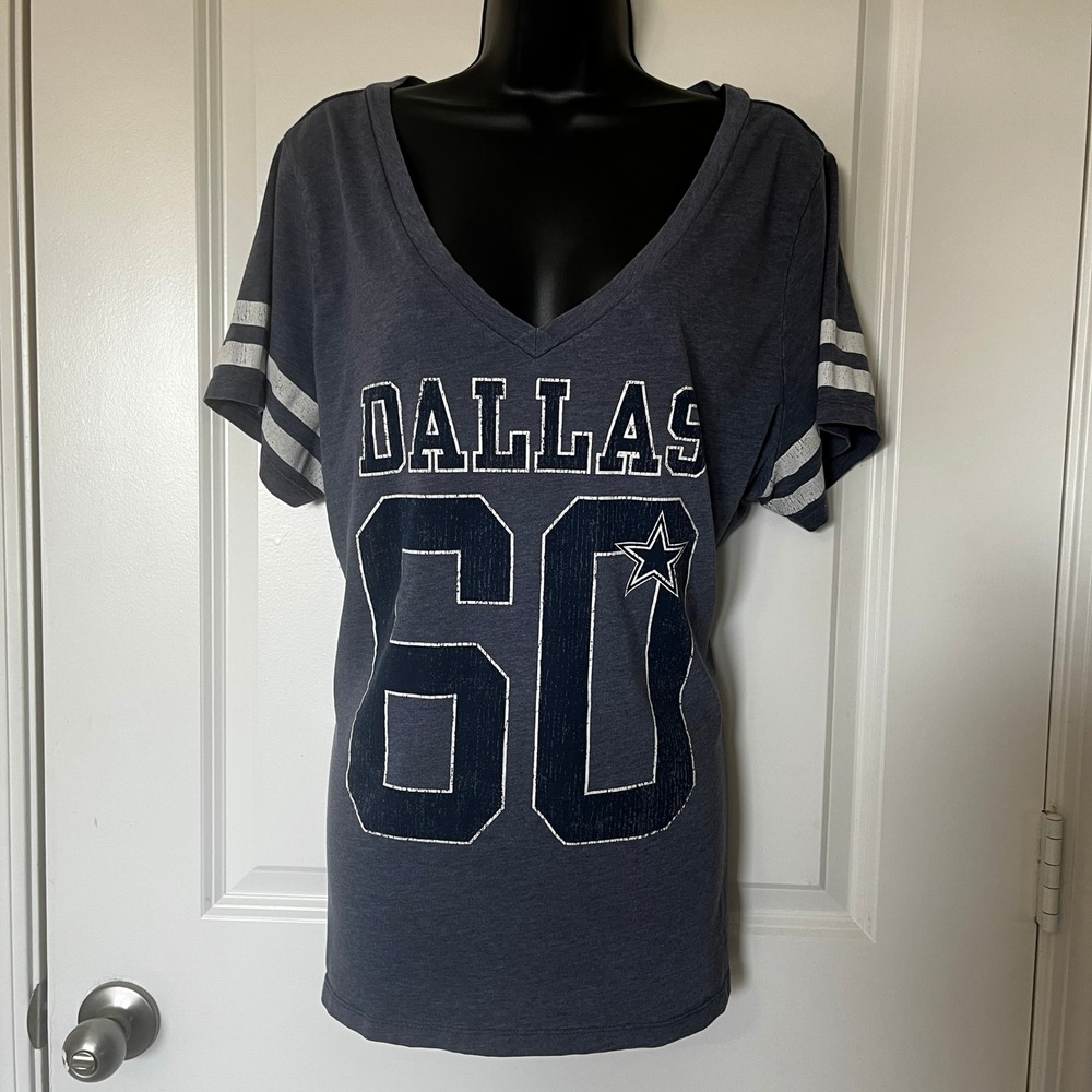 Womens 2XL Dallas Cowboys V-Neck T-Shirt